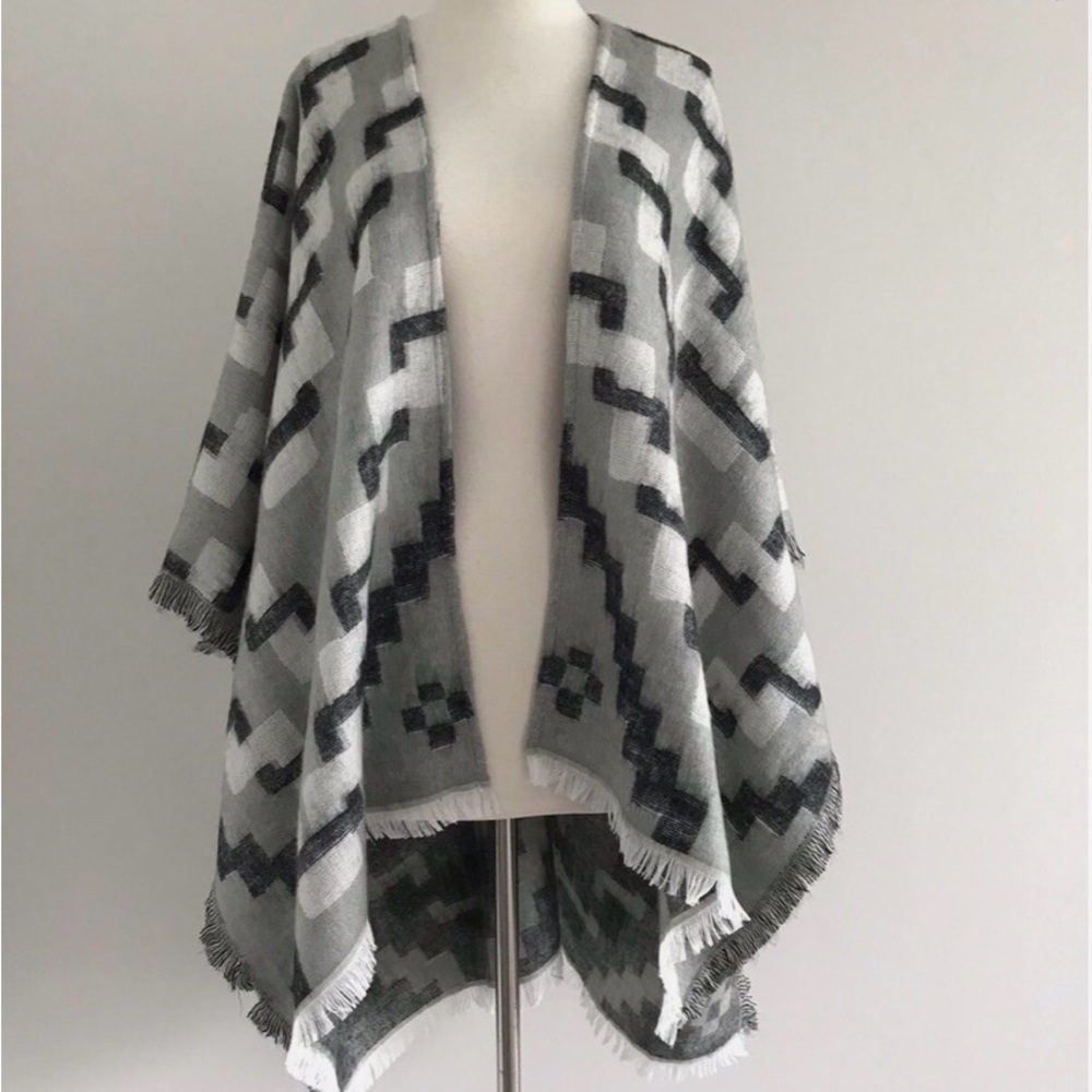 Frye Gray and Black Geometric Poncho soft cozy neutral minimalist fray classic